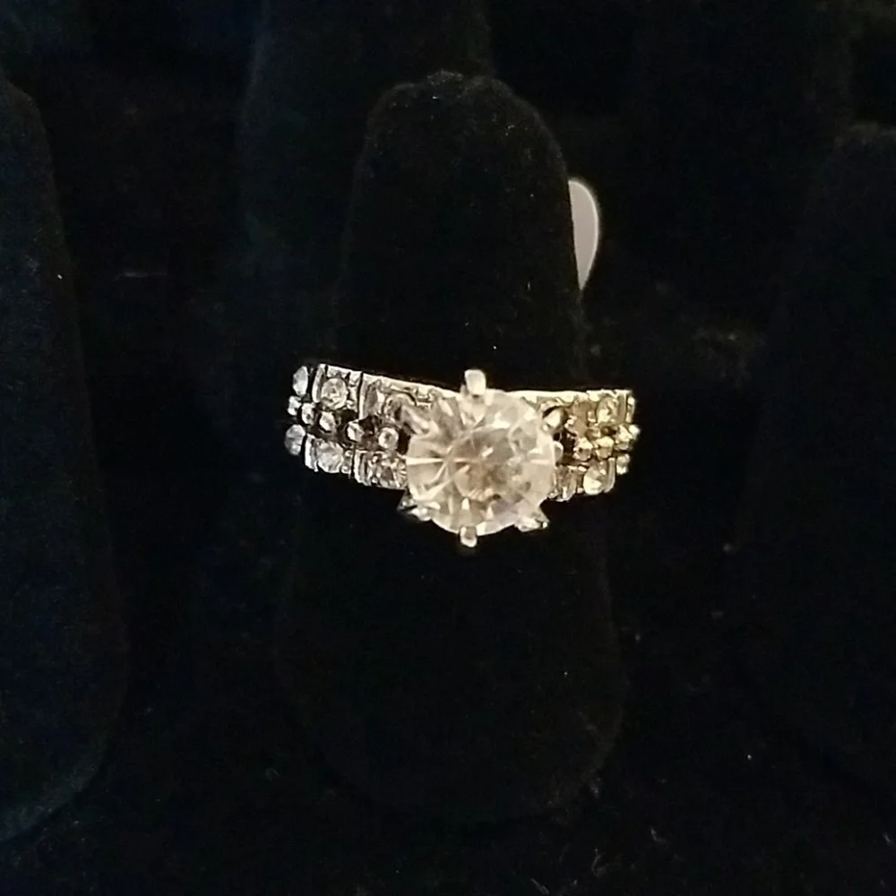 Rhinestone Faux Diamond Cocktail Ring